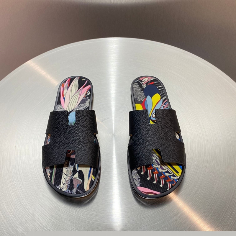 H**mes slippers